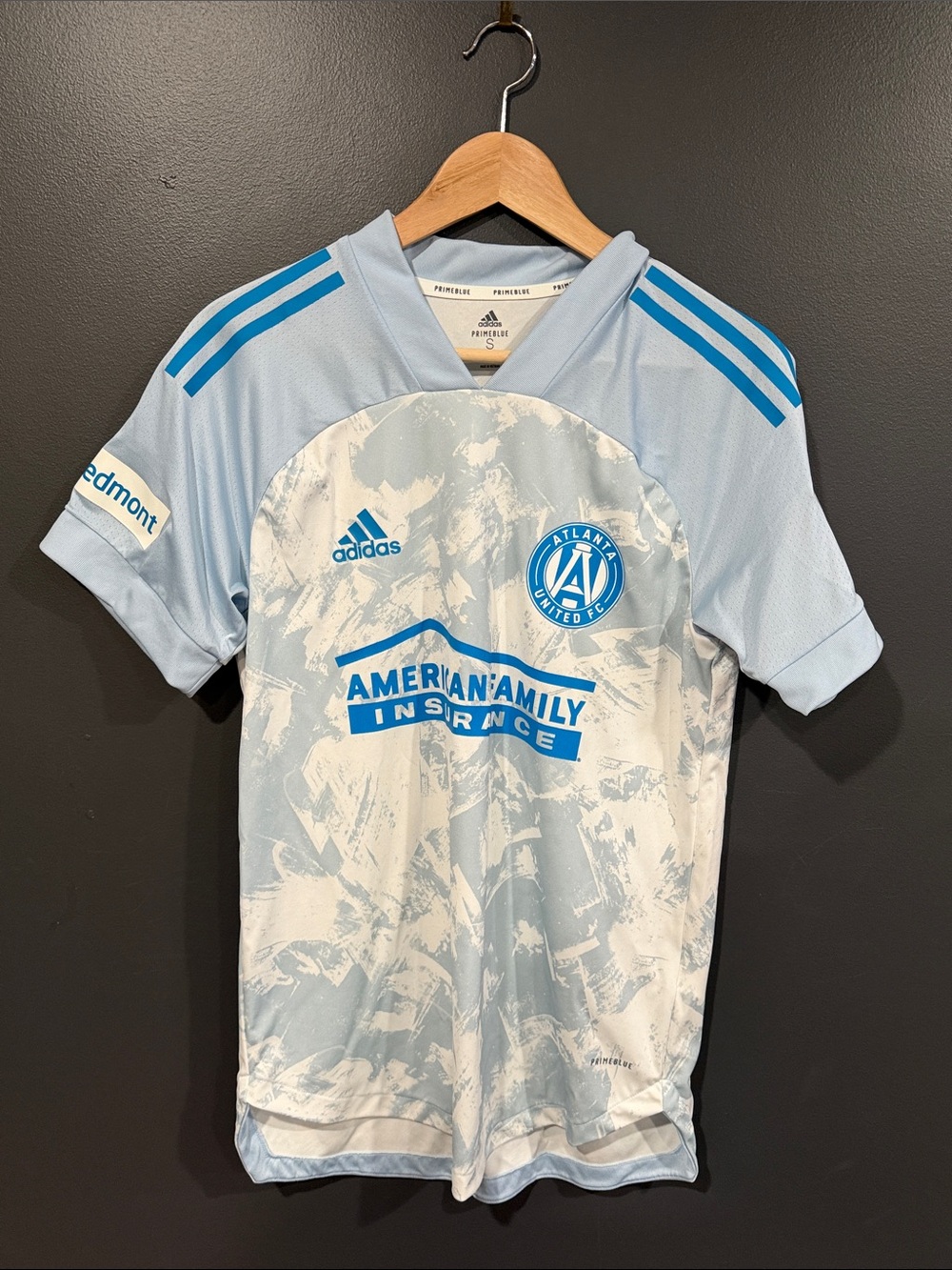 adidas Light Blue & White Atlanta United Men’s Soccer Jersey